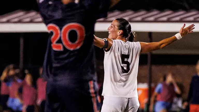 Perry’s Late Equalizer Ends Match In Draw Against Auburn