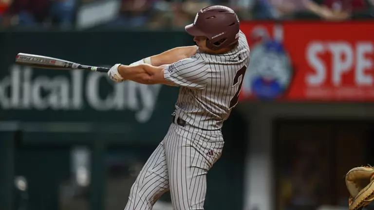 Fourth-Ranked Bulldogs Remain Unbeaten