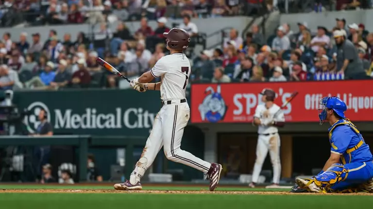 No. 4 MSU Falls To Top-Ranked UCLA In 10 innings