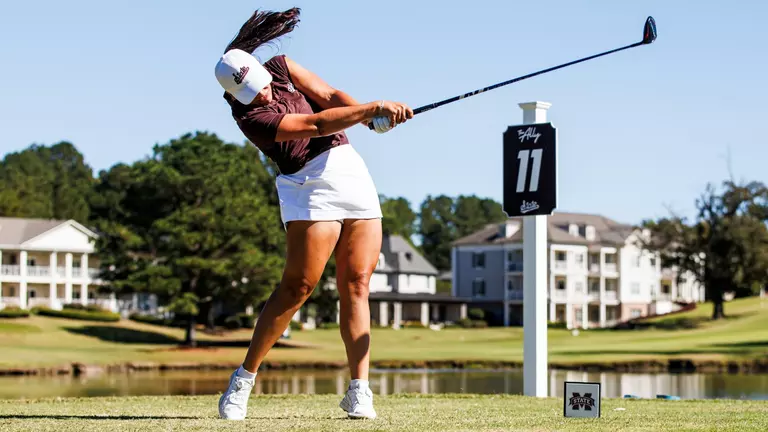 No. 16 Women’s Golf Splits Matches In Opening Day Of Old Barnwell Derby Match Play