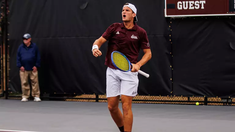 Petar Jovanovic Named SEC Men’s Tennis Player of the Week