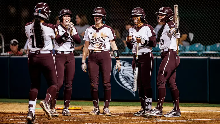 Barbary Blasts No. 12 Bulldogs To Victory In Birmingham