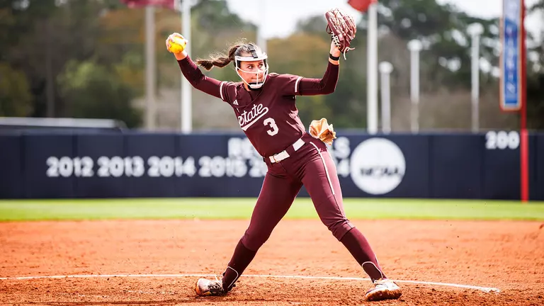 Goold Blanks New Mexico To Open Jaguar Classic