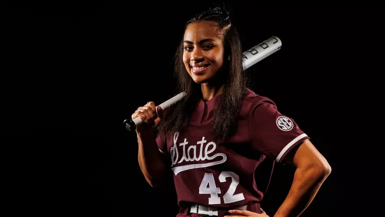 Third Straight Top-15 Series Awaits No. 14 Bulldogs In College Station