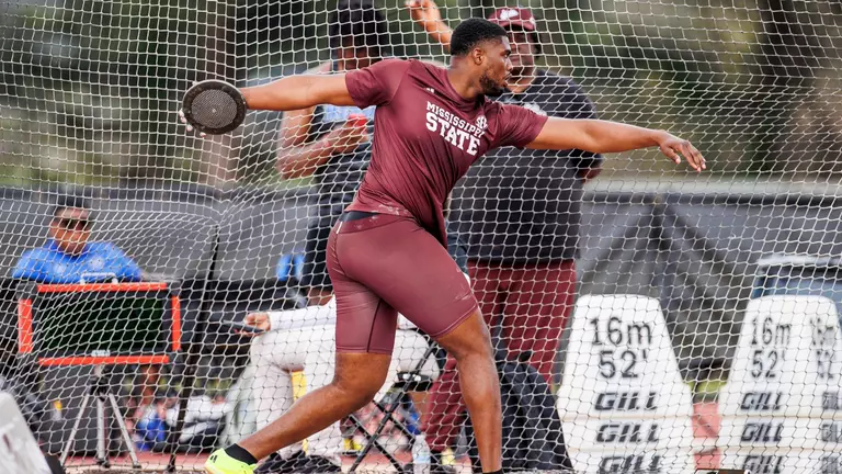 Bulldogs Close Out The Batlle On The Bayou