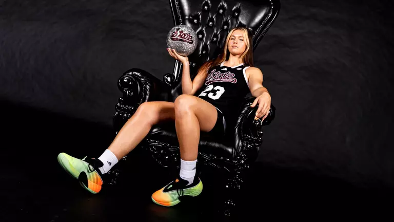 Bulldogs Ink Cali Smallwood To 2026-27 Roster