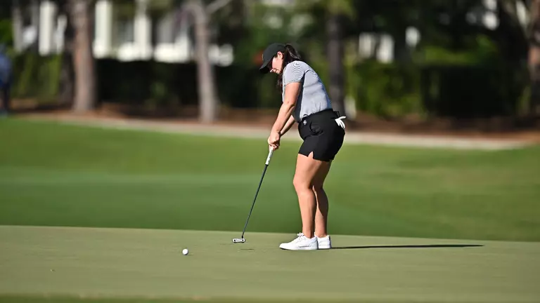 Bulldogs In Fourth After Round One Of Chapel Hill Regional