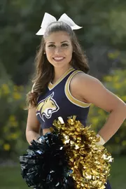 Magnuson_Raina_Mug_Cheer