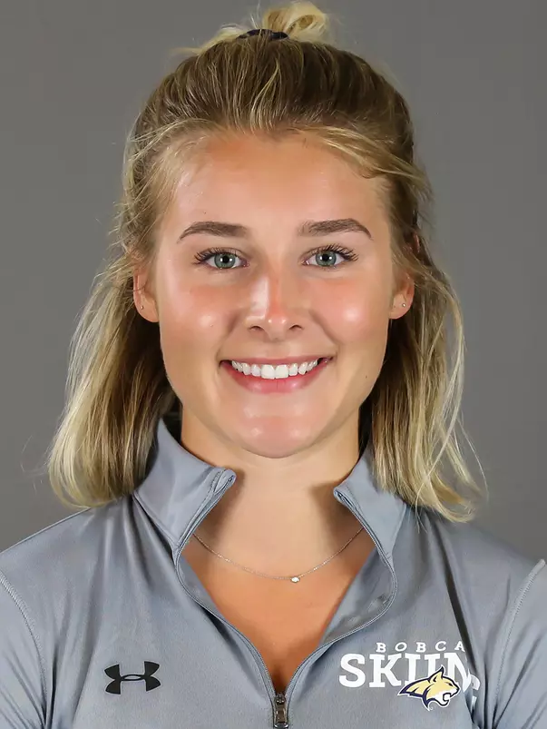 SKI_1819_Mia_Henry