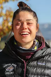 SKI_1920_Emma_Tarbath_WEB