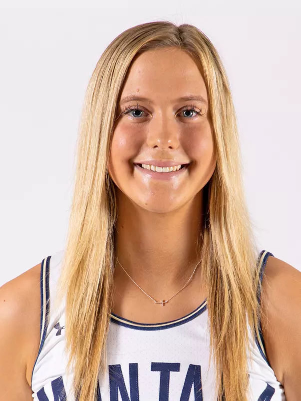 WBB_2122_33_LINDSEY_HEIN_MUG