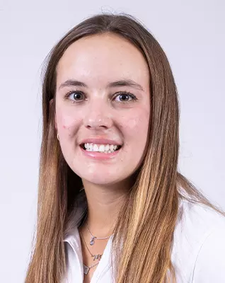 Cora Rosanova Headshot