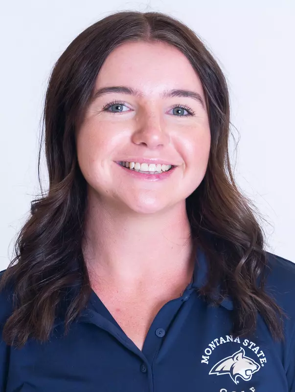 24-25_Eva_Heinz_headshot_GOLF