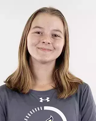 SKI_2526_Ella Ronci Web Headshot