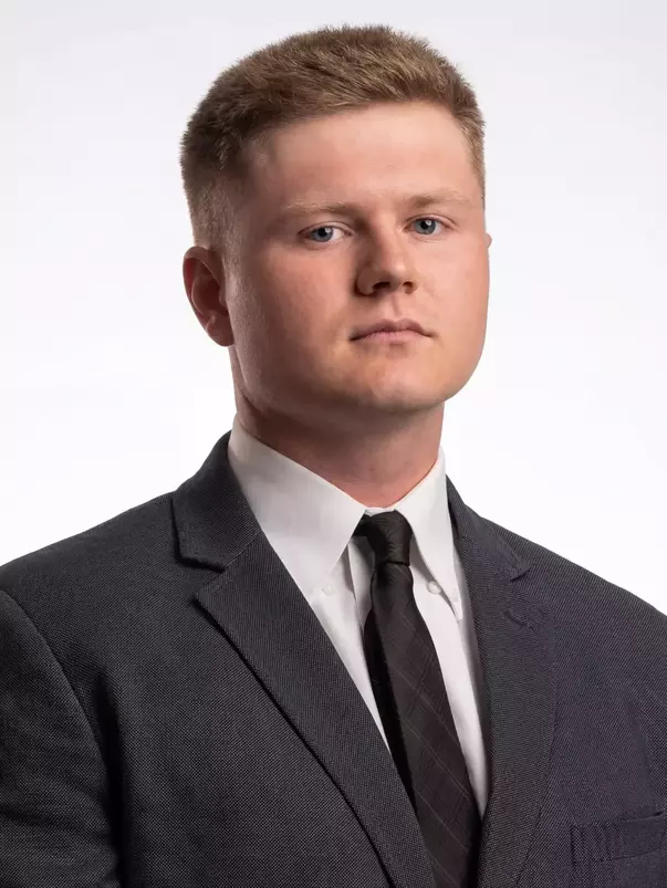 Derek Griebel head shot