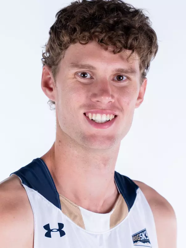 2026 MSU Cross Country Headshots