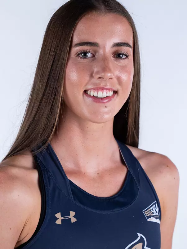 2026 MSU Cross Country Headshots