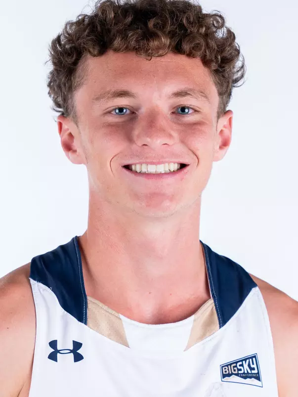 2026 MSU Cross Country Headshots
