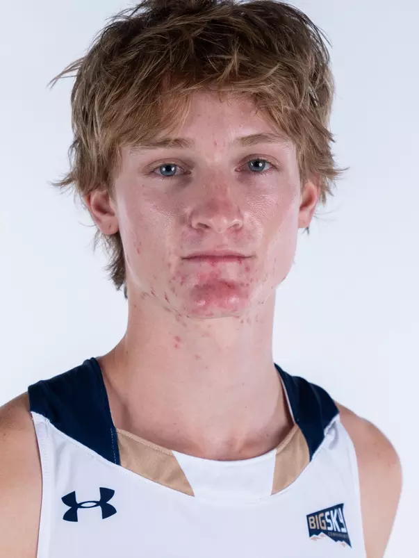 2026 MSU Cross Country Headshots