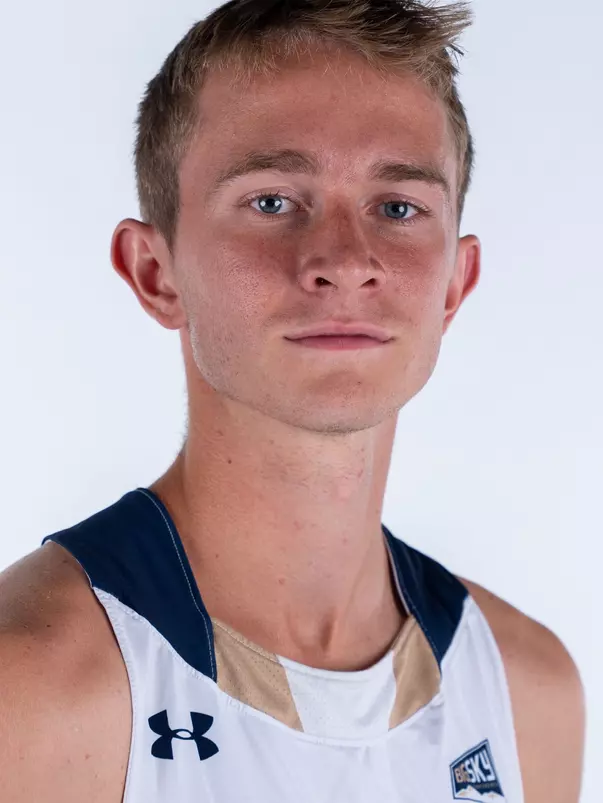 2026 MSU Cross Country Headshots