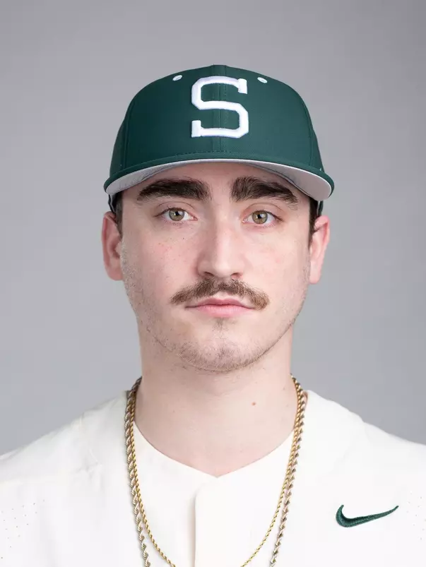 Bailey Peterson 2021 head shot