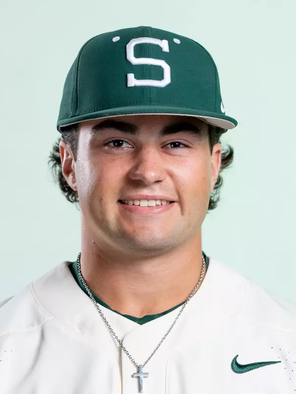 Trent Farquhar 2022 head shot