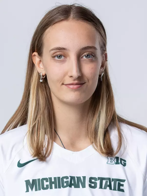 Selin Aslayan, headshot, volleyball, 2022