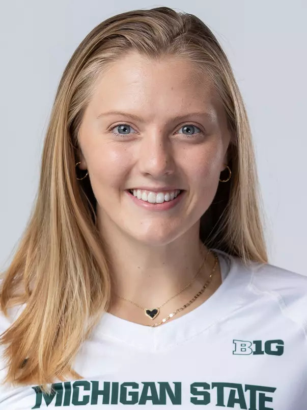 Rebecka Poljan, volleyball, headshot, 2022