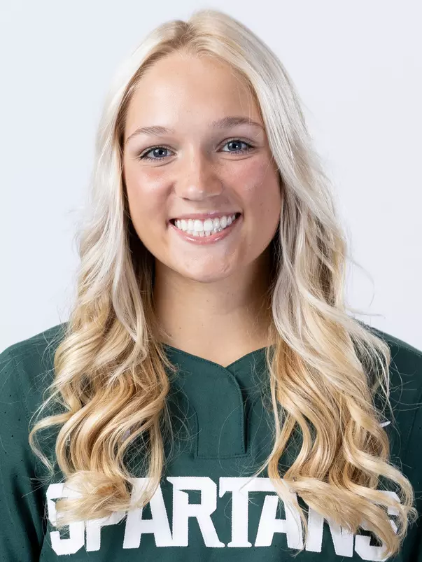 Hailey Bila, headshot, softball, 2024