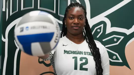 Middle Blocker Amani McArthur Announces Transfer to Michigan State