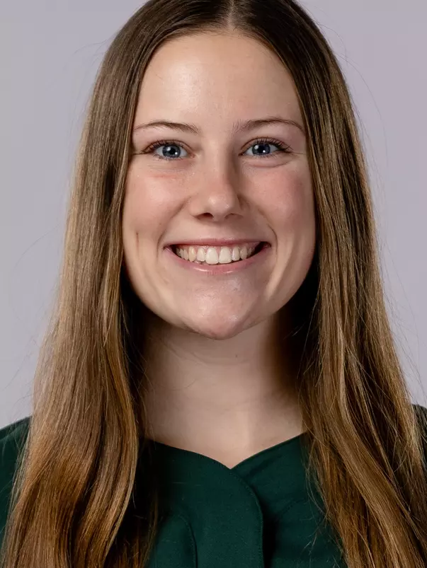 Ashlyn Roberts Headshot 2023