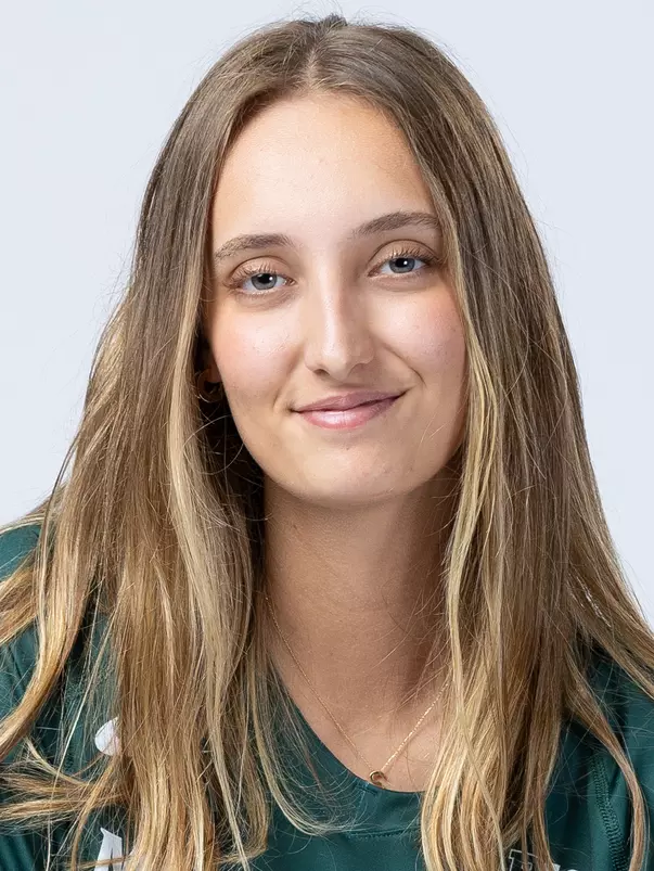 Selin Aslayan, headshot, 2023