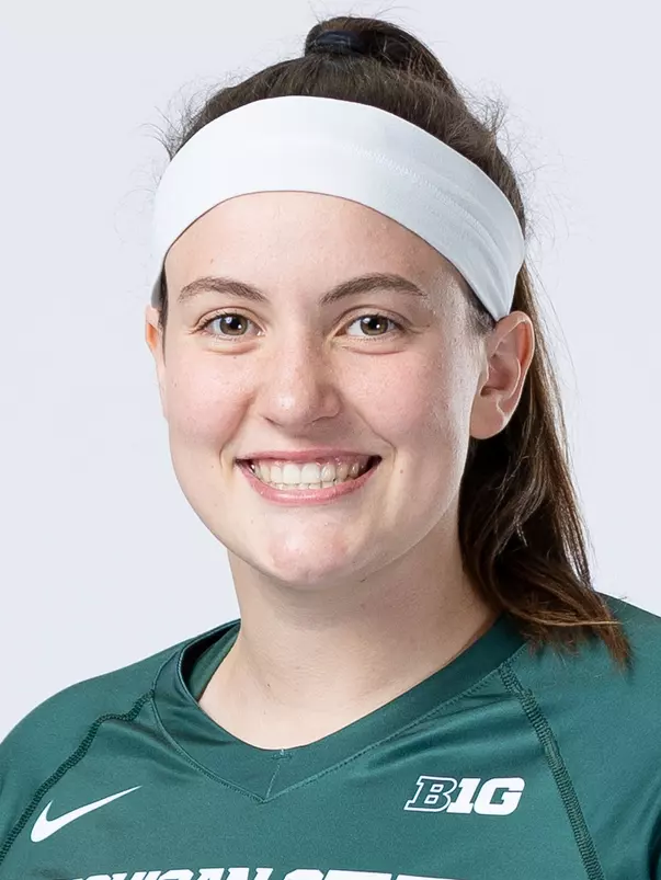 Julia Bishop, headshot, 2023