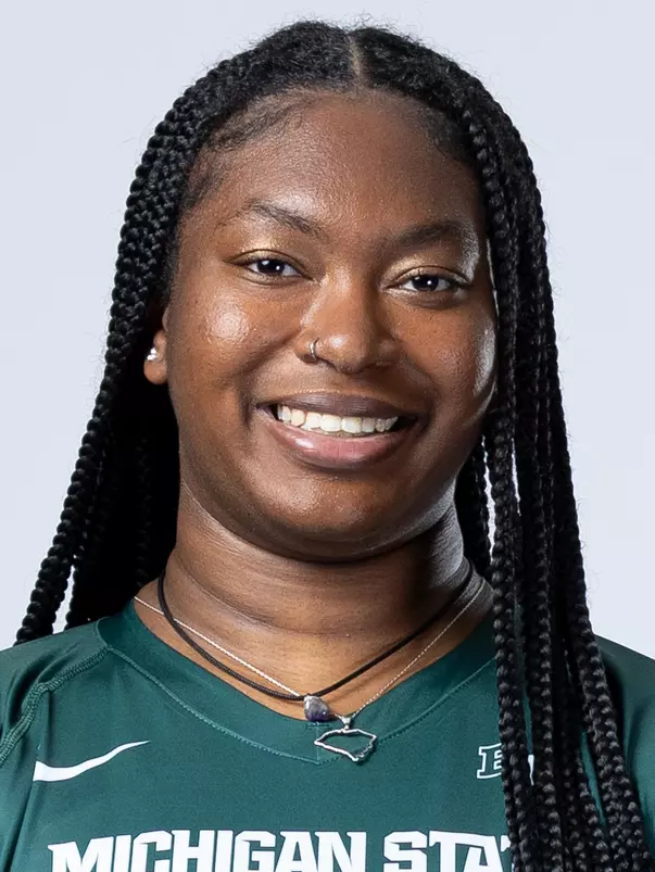 Amani McArthur, headshot, 2023