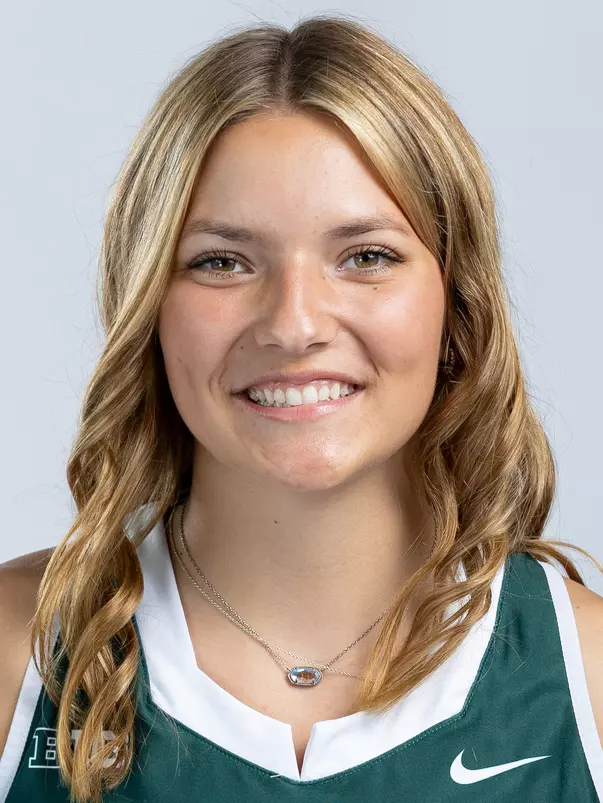 Madison Lasinski 2023 Headshots