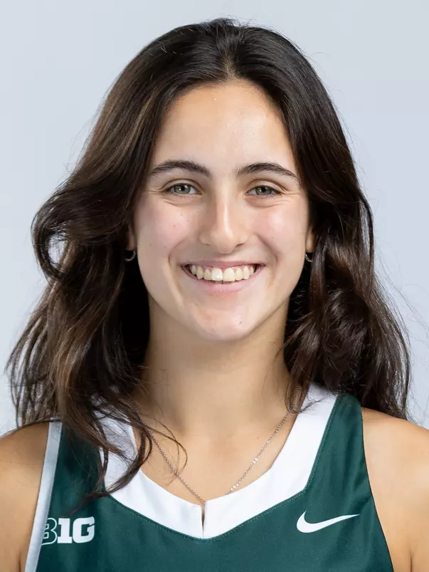 Serena Mailhe 2023 Headshots