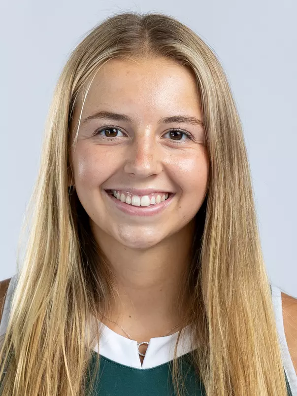 Alexa Shaffer 2023 Headshots