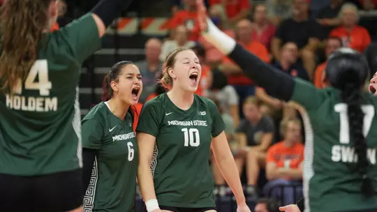 Volleyball Continues B1G Action Hosting No. 2 Nebraska, Northwestern