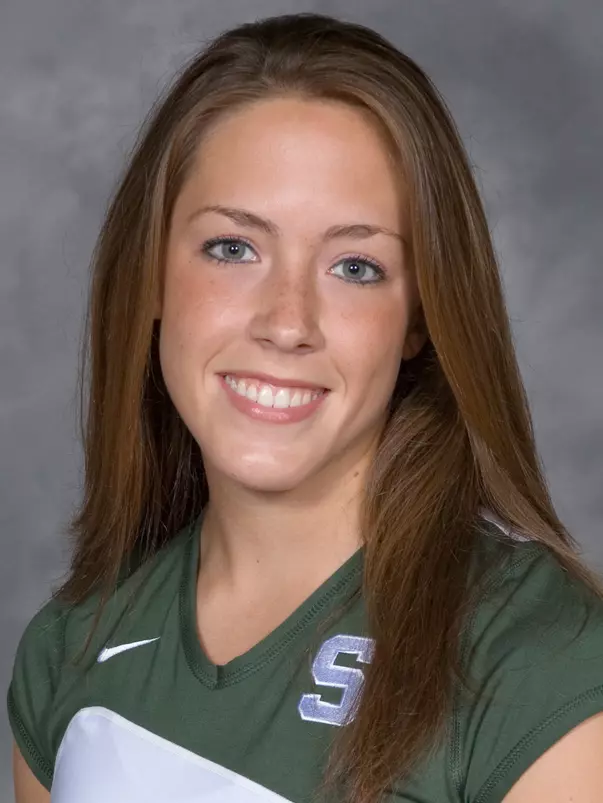 2006 Volleyball Headshot Sarah Harris