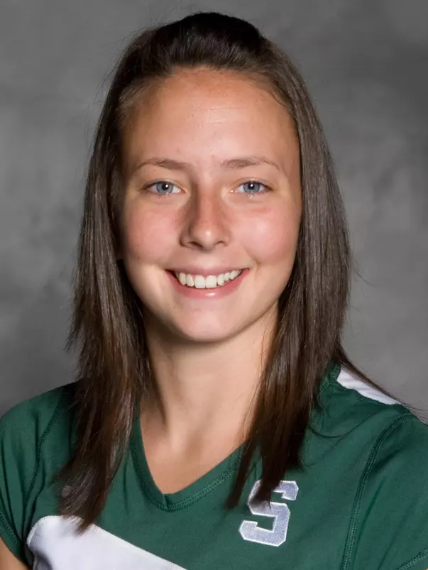 2007 Volleyball Headshot Lauren O'Reilly