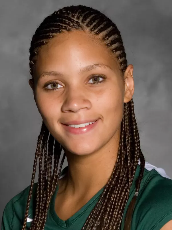 2007 Volleyball Headshot Vineece Verdun