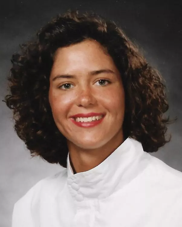 Volleyball Headshot Corinne McNamara