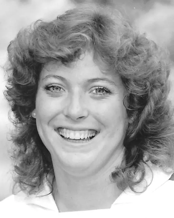 Volleyball Headshot Julie Schorfhaar