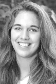 Volleyball Headshot Lindsey Clayton