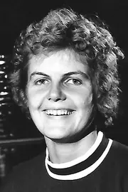 Volleyball Historic Headshot Laura Peterson