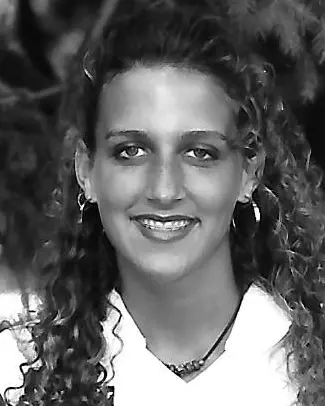 Volleyball Historic Headshot Robin Ill