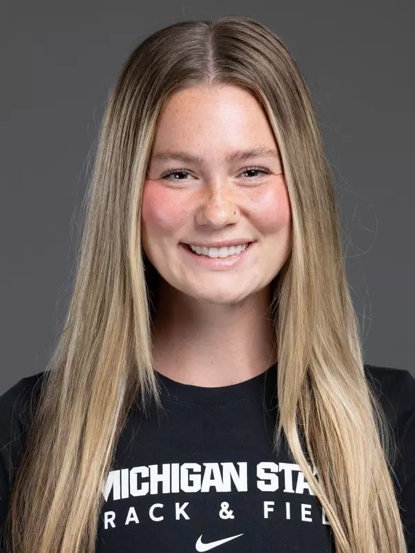 Price, Madison Headshot