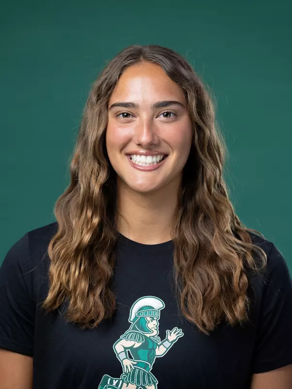 Tess Roman head shot