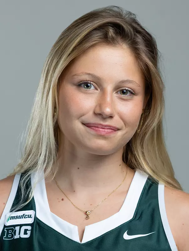 Mora Cavazza Headshot Field Hockey 2026