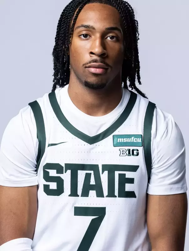 Carlso Medlock Jr. headshot